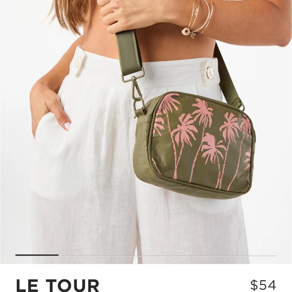 Aloha Collection Le Tour Crossbody in Paumalu by Coco Ho